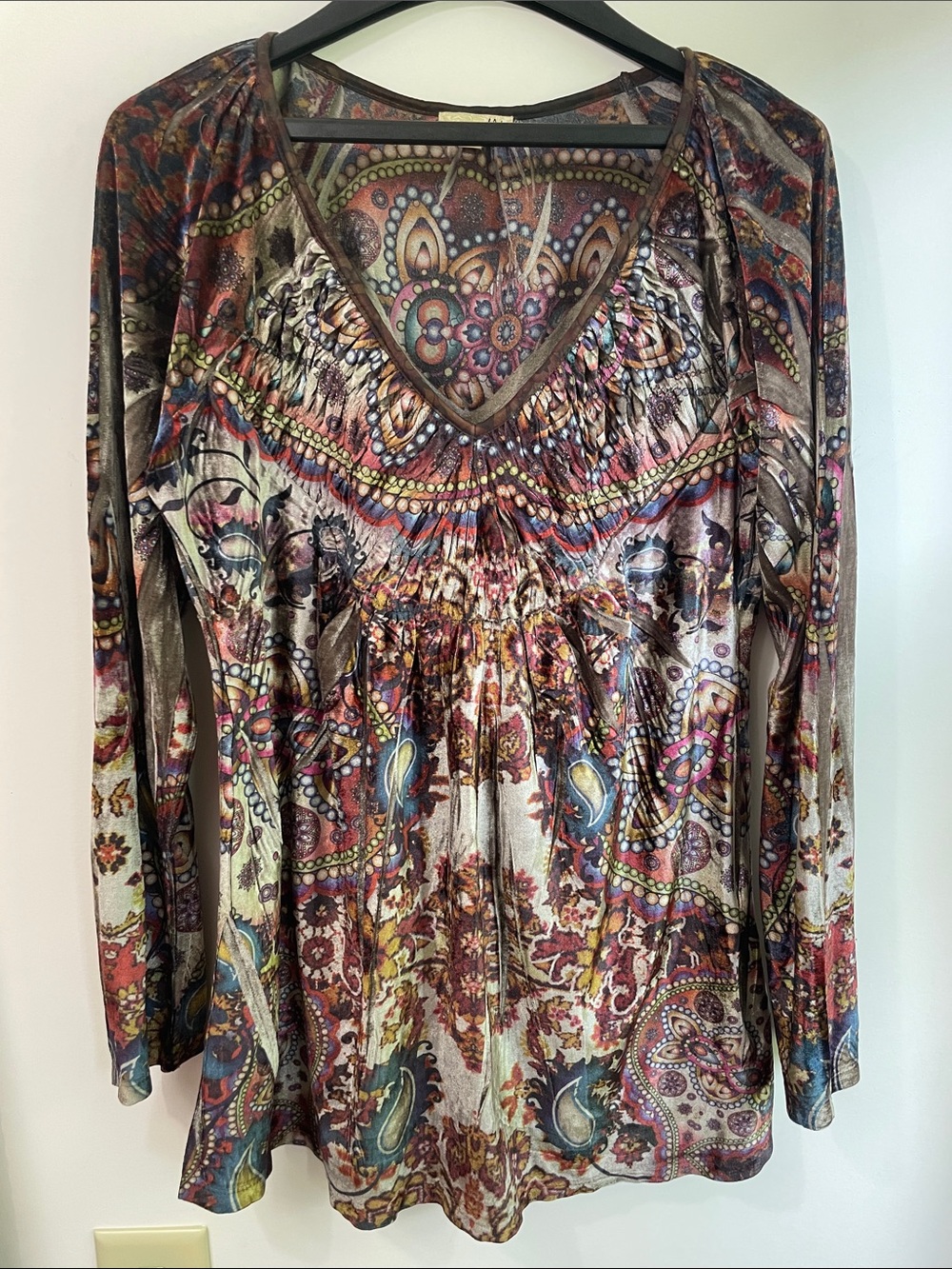 One World Sublimated Boho Paisley V-Neck Long Sleeve Women Y2K Velour Top Size L